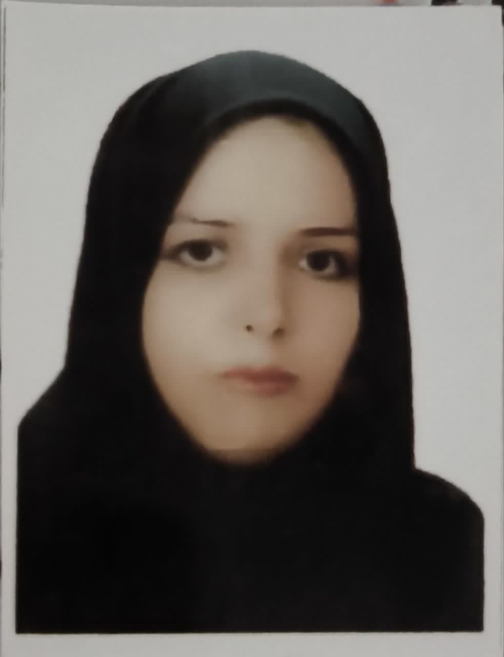 مینا غفاری مقدم