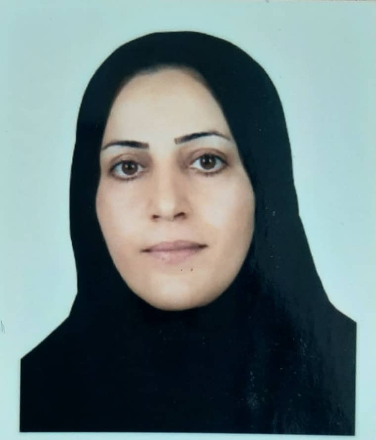 زهرا زاهدی اصطهباناتی