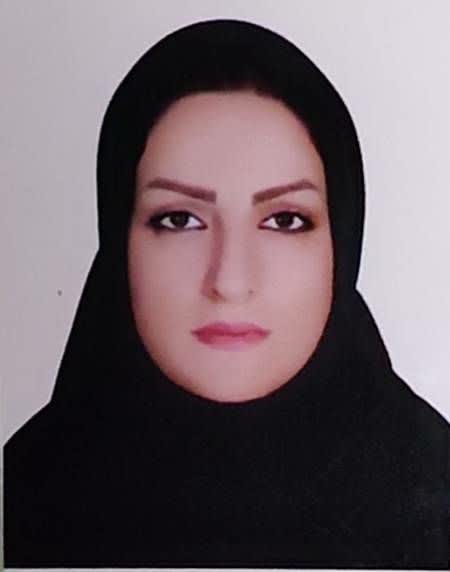 زهرا صادق زاده