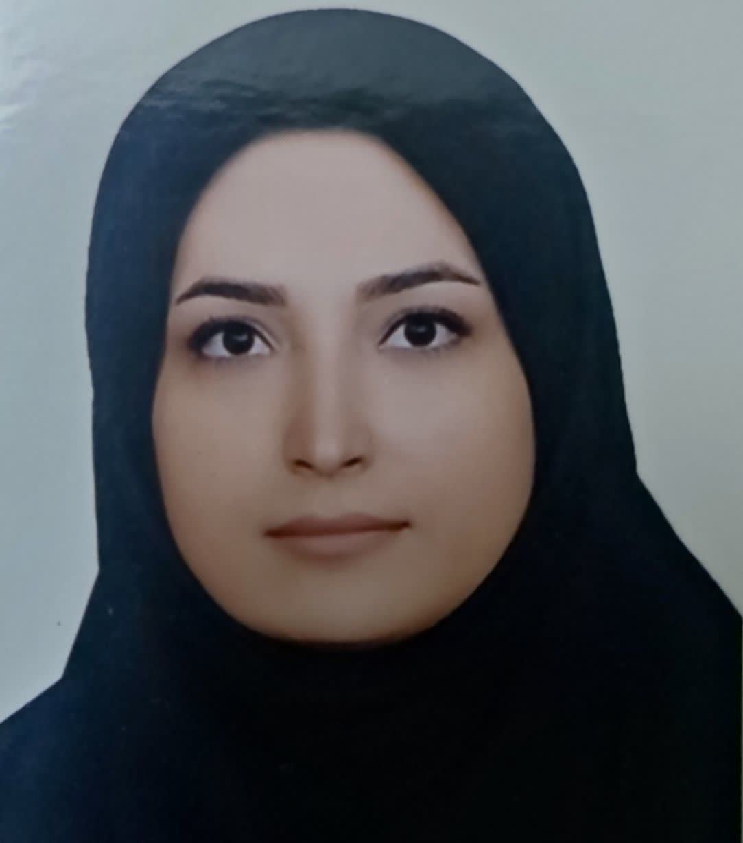 زهرا عموئی
