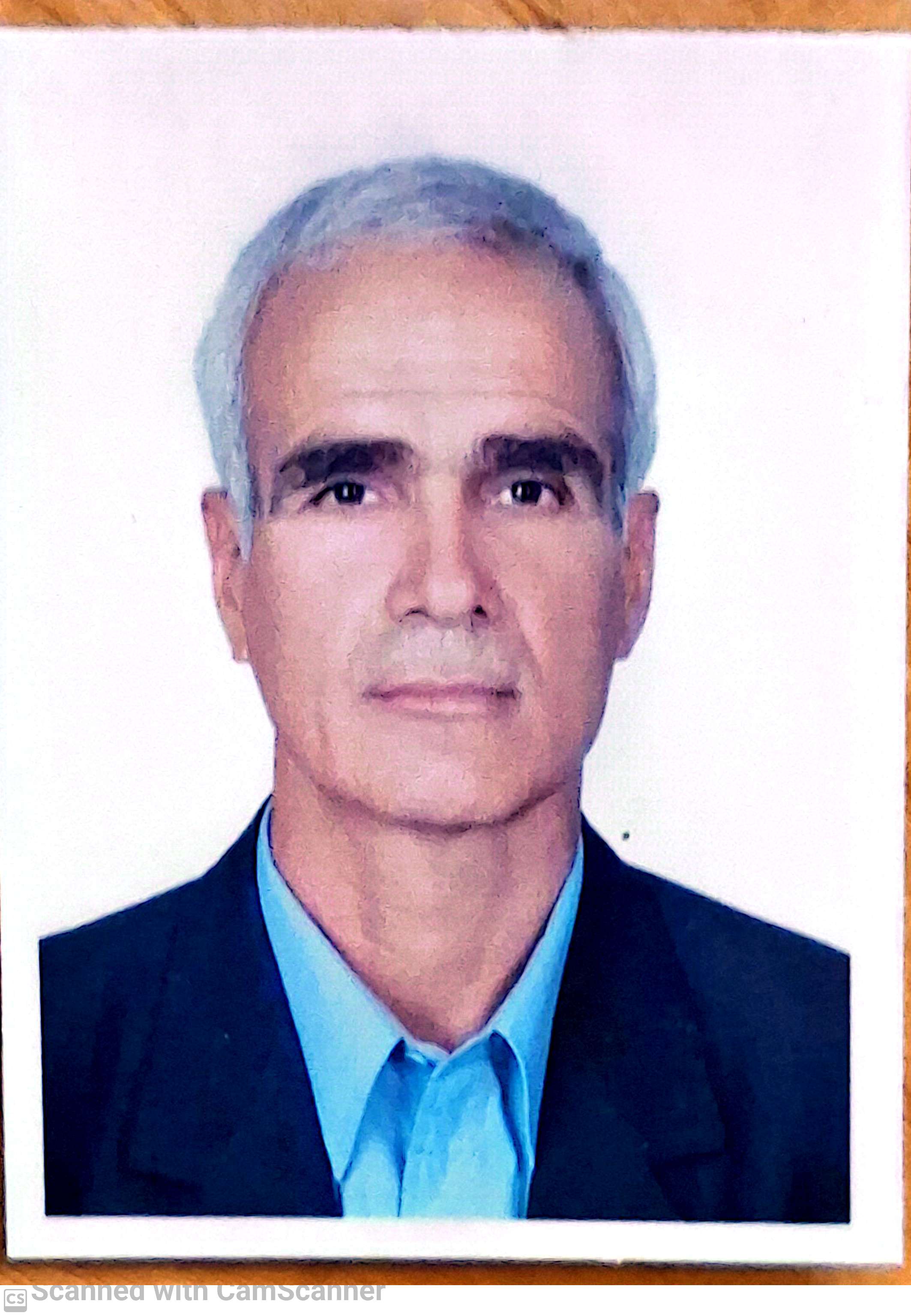 باقر صبح خیز