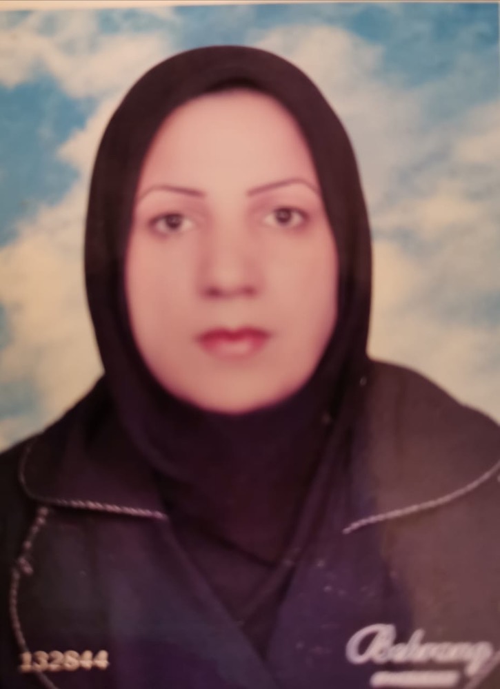حمیده رستمی