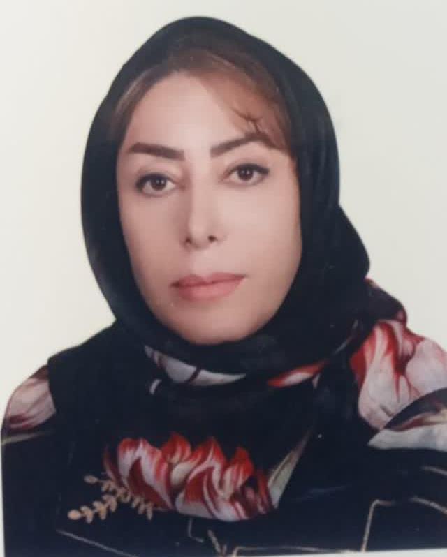 زهرا فرومند