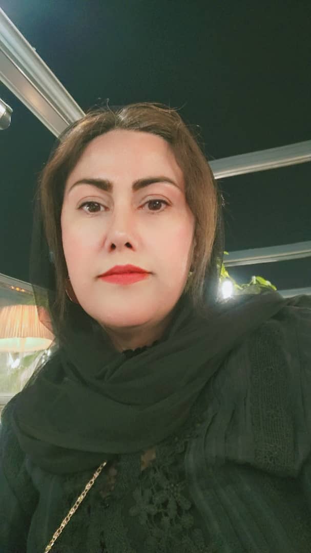 عالیه پرستویی