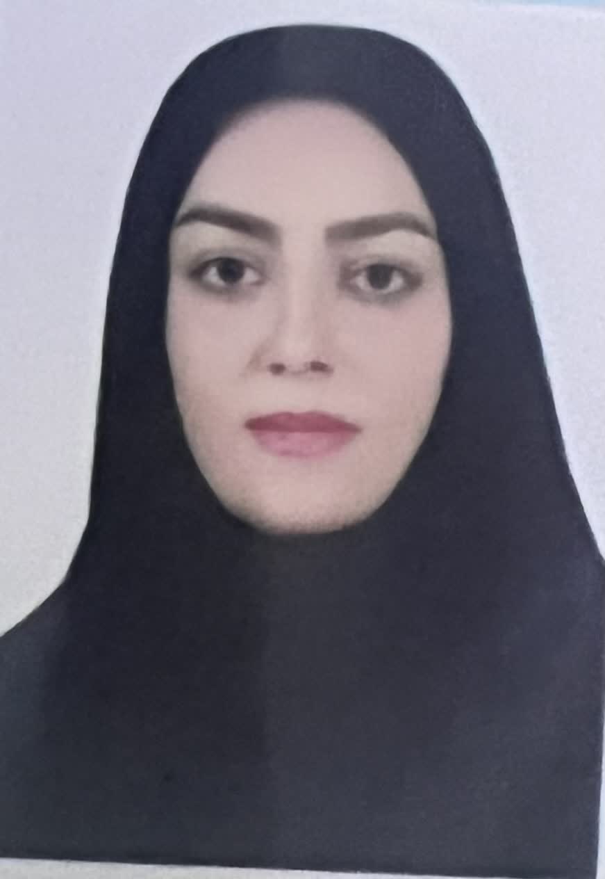 زهرا هاشم زاده